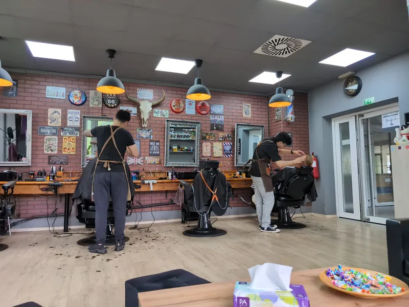 T&T Barber Shop — barber shop (photo 13)